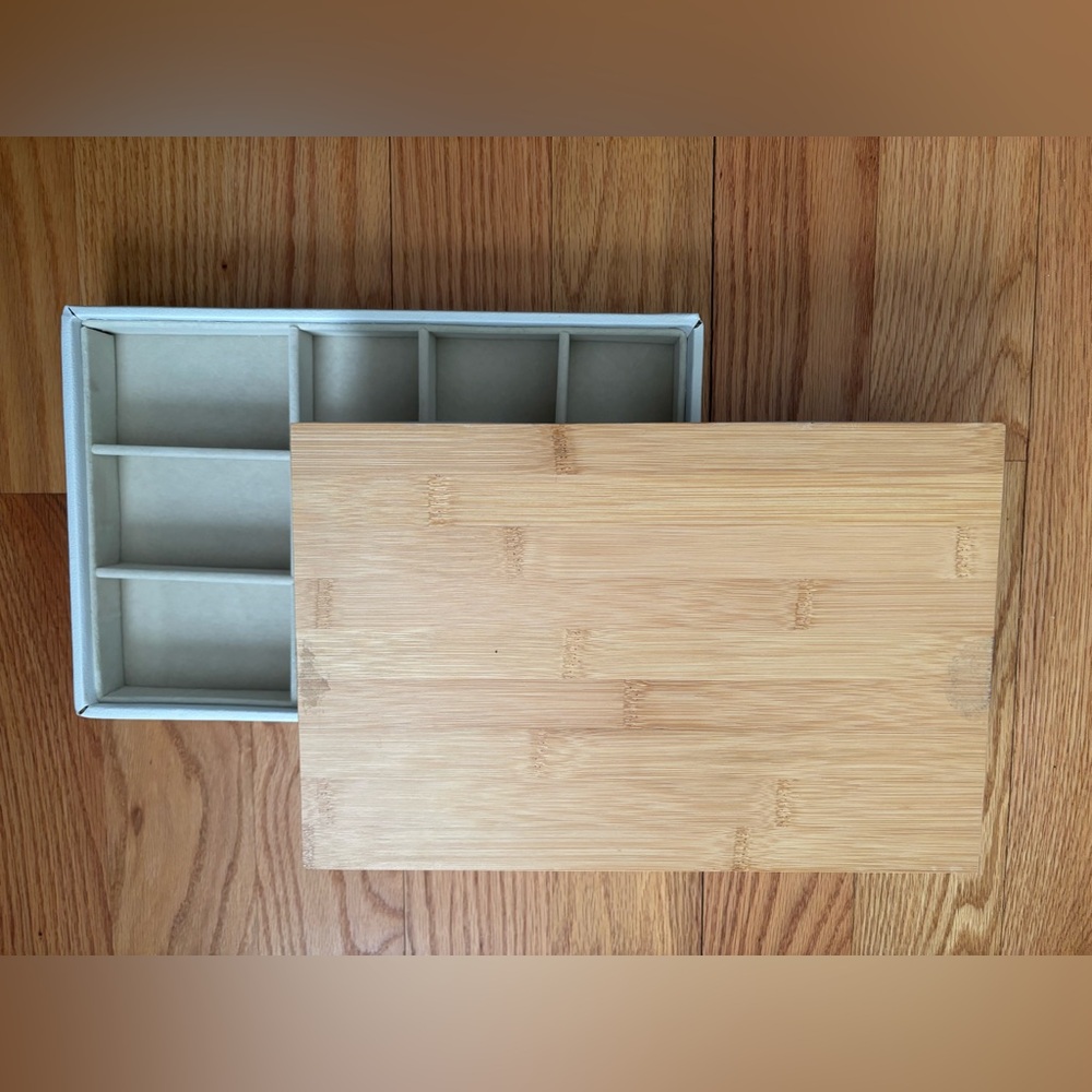 2 level Jewelry Box